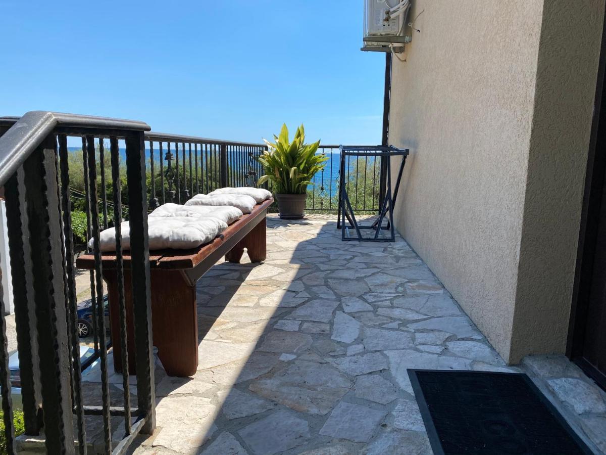 Loft Infinity Apartment Petrovac Екстериор снимка